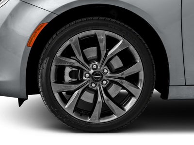 2016 Chrysler 200 4dr Sdn Touring FWD