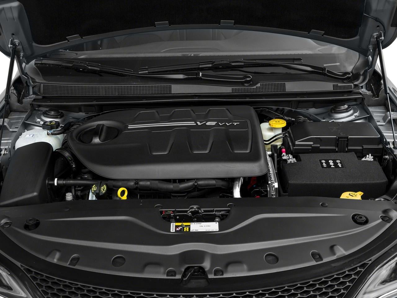 2016 Chrysler 200 4dr Sdn Touring FWD