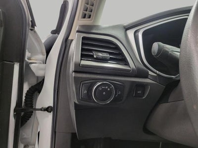 2016 Ford Fusion 4dr Sdn SE FWD