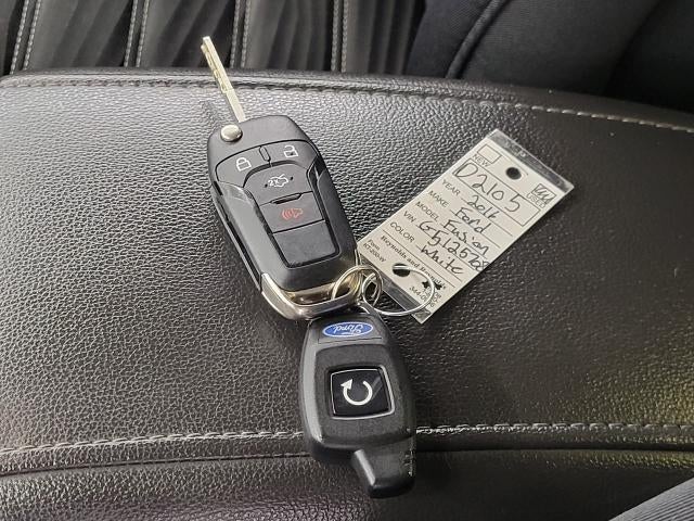 2016 Ford Fusion 4dr Sdn SE FWD