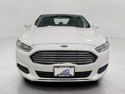 2016 Ford Fusion 4dr Sdn SE FWD