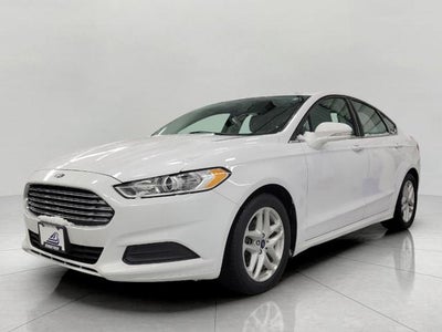 2016 Ford Fusion 4dr Sdn SE FWD