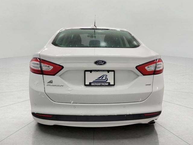 2016 Ford Fusion 4dr Sdn SE FWD