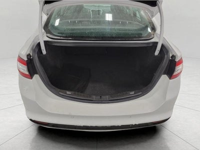 2016 Ford Fusion 4dr Sdn SE FWD