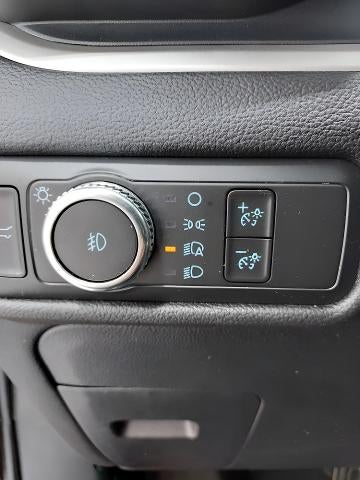 2021 Ford Explorer XLT 4WD