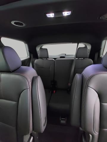 2023 Chevrolet Traverse AWD 2LT