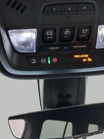 2023 Chevrolet Traverse AWD 2LT