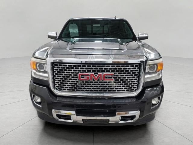 2015 GMC Sierra 2500 HD Crew Cab Standard Box 4-Wheel Drive Denali