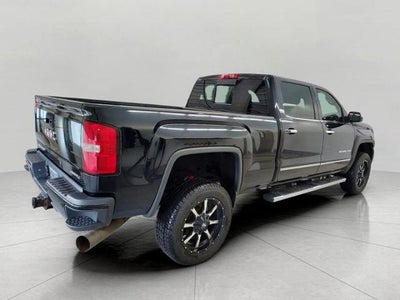 2015 GMC Sierra 2500 HD Crew Cab Standard Box 4-Wheel Drive Denali