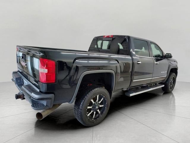 2015 GMC Sierra 2500 HD Crew Cab Standard Box 4-Wheel Drive Denali