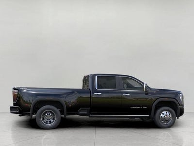 2026 GMC Sierra 3500 HD Crew Cab Long Box 4-Wheel Drive Denali Ultimate
