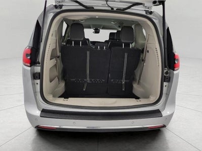 2024 Chrysler Pacifica Touring L FWD