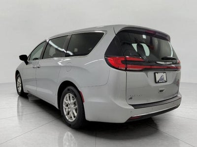 2024 Chrysler Pacifica Touring L FWD
