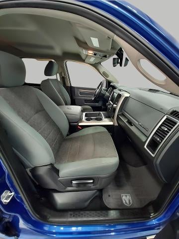 2017 RAM 1500 Big Horn 4x4 Crew Cab 5'7" Box