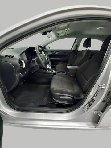 2020 Kia Forte FE Manual