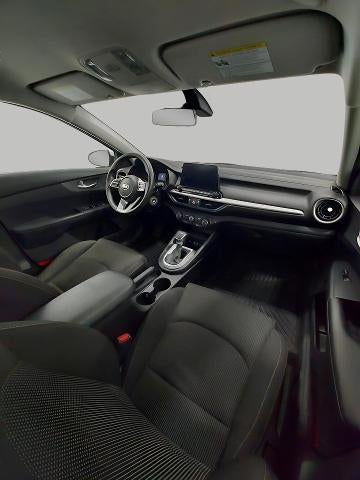 2020 Kia Forte FE Manual