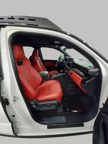 2024 Toyota Tacoma 4WD 4WD TRD Sport Hybrid Double Cab 5' Bed AT (Natl)