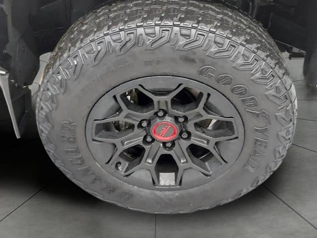 2024 Toyota Tacoma 4WD 4WD TRD Sport Hybrid Double Cab 5' Bed AT (Natl)