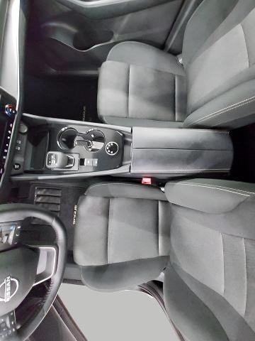 2025 Nissan Rogue AWD SV