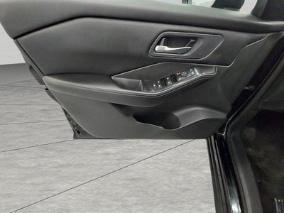 2025 Nissan Rogue AWD SV