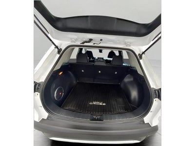 2022 Toyota Corolla Cross LE 4WD (Natl)