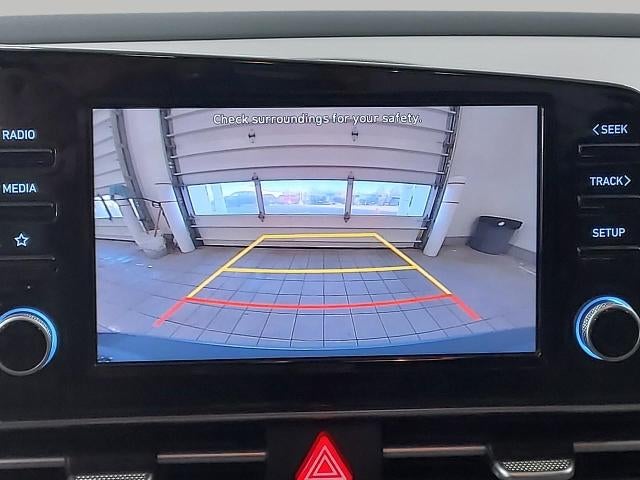 2022 Hyundai Elantra SEL IVT