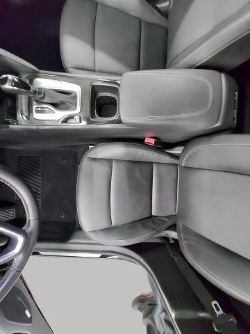 2019 Buick Regal TourX Essence AWD