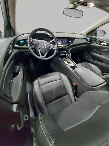 2019 Buick Regal TourX Essence AWD