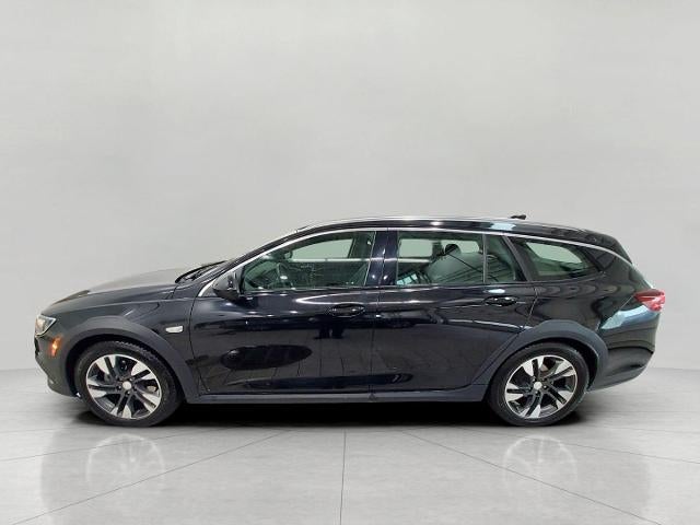 2019 Buick Regal TourX Essence AWD