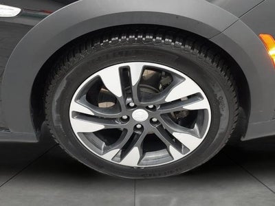 2019 Buick Regal TourX Essence AWD