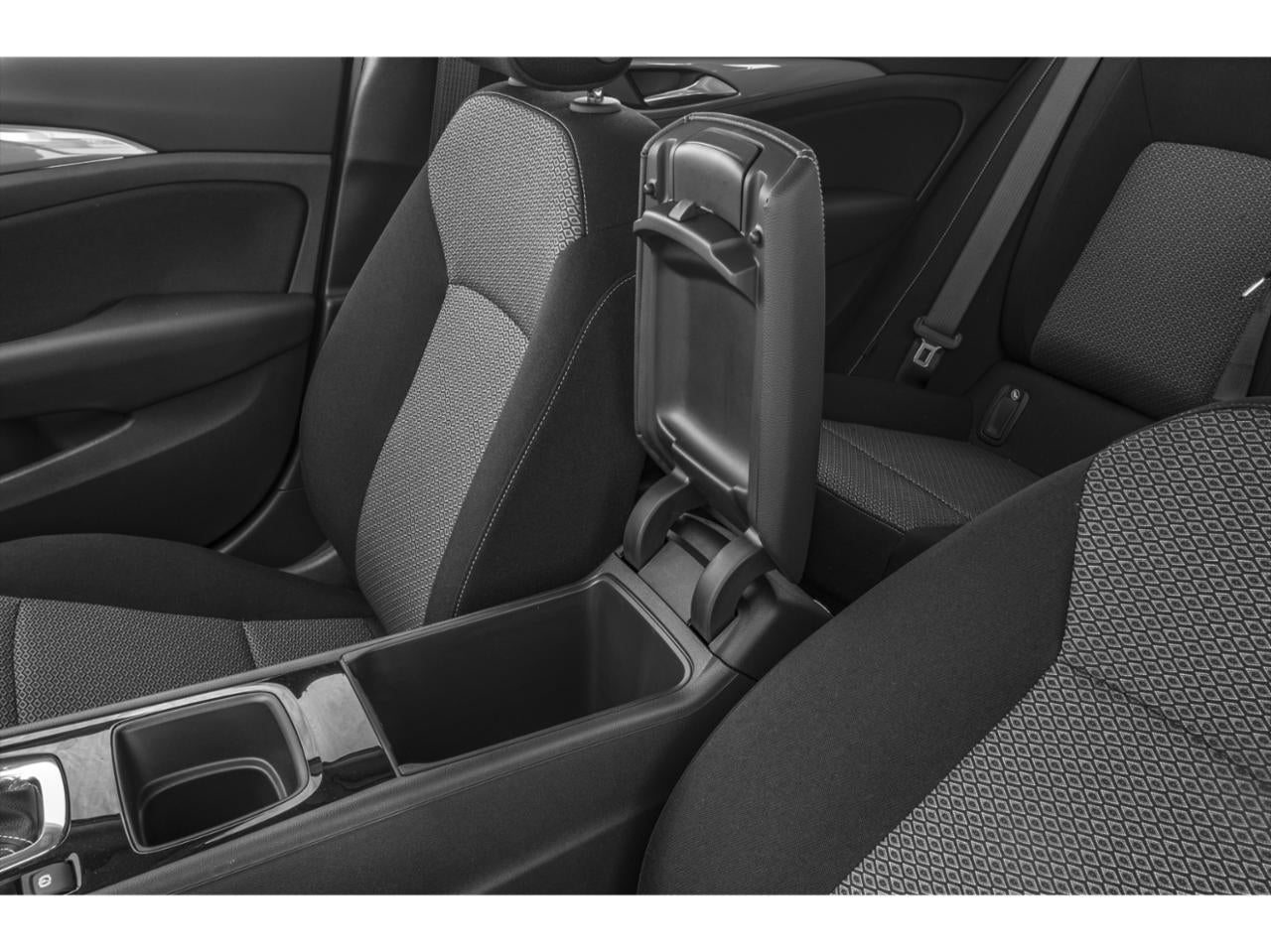 2019 Buick Regal TourX Essence AWD