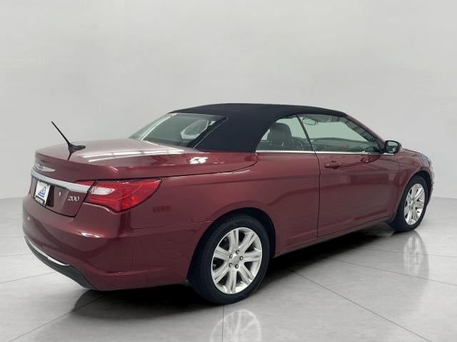 2013 Chrysler 200 Touring