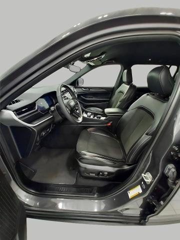 2024 Jeep Grand Cherokee L Altitude 4x4