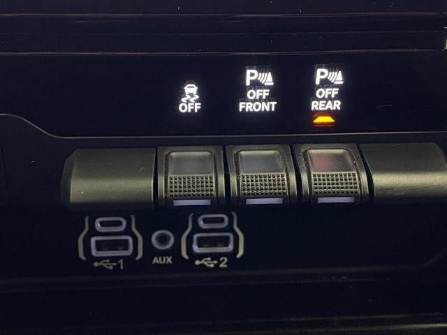 2025 RAM 1500 Big Horn Crew Cab 4x4 5'7" Box