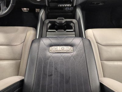 2022 RAM 1500 Limited Crew Cab 4x4 5'7" Box