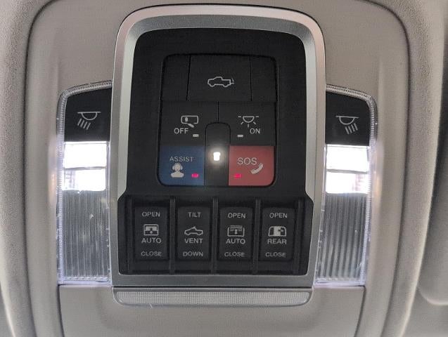 2022 RAM 1500 Limited Crew Cab 4x4 5'7" Box