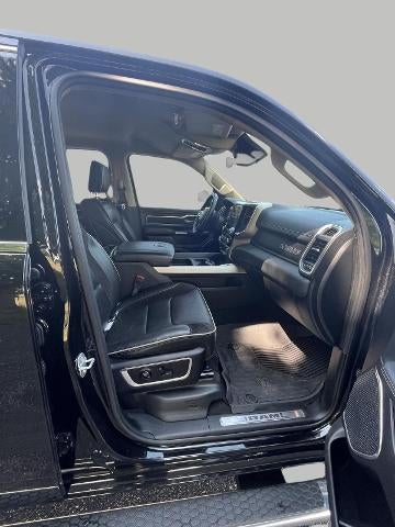2021 RAM 1500 Laramie Crew Cab 4x4 5'7" Box
