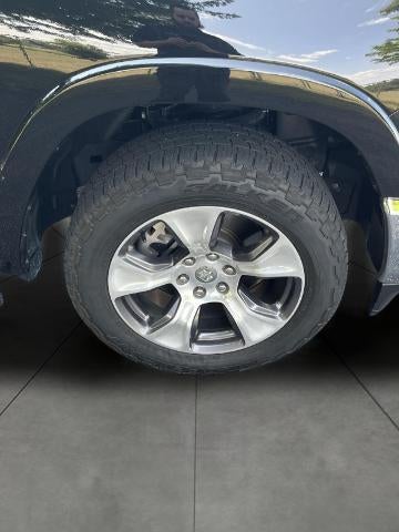 2021 RAM 1500 Laramie Crew Cab 4x4 5'7" Box