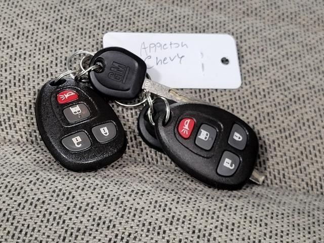 2025 Chevrolet Express Passenger 1LS