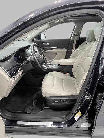 2023 Cadillac XT4 AWD Luxury