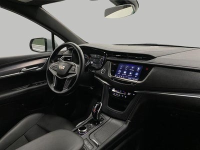 2025 Cadillac XT5 Luxury