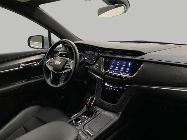 2025 Cadillac XT5 Luxury