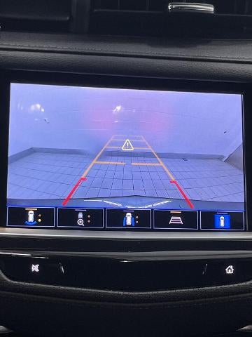 2022 Cadillac XT5 FWD Premium Luxury