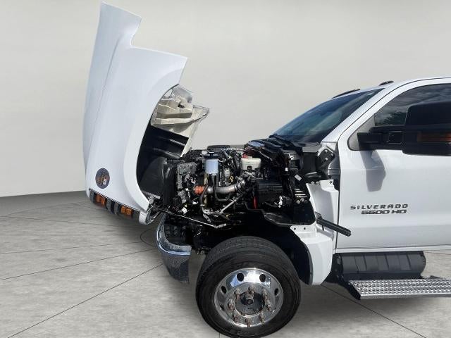 2023 Chevrolet Silverado 5500 HD Work Truck
