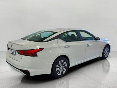 2022 Nissan Altima S FWD