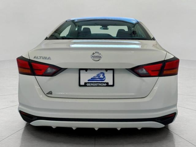 2022 Nissan Altima S FWD