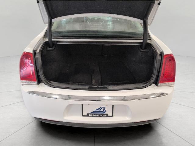 2019 Chrysler 300 Touring L