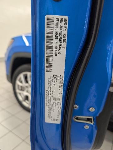 2023 Jeep Compass Latitude Lux FWD