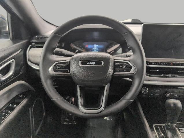 2023 Jeep Compass Latitude Lux FWD