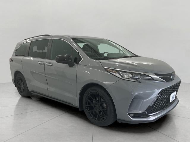 2023 Toyota Sienna XSE